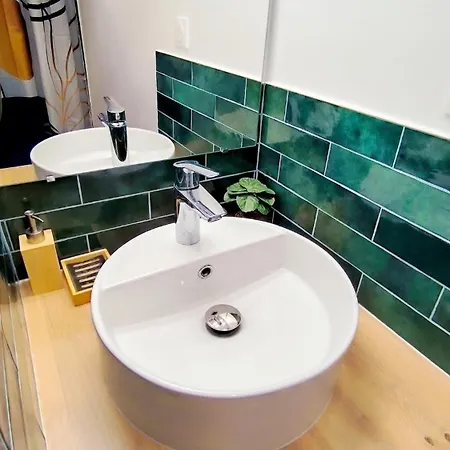 Apartament Levaletbnb - La Defense Arena